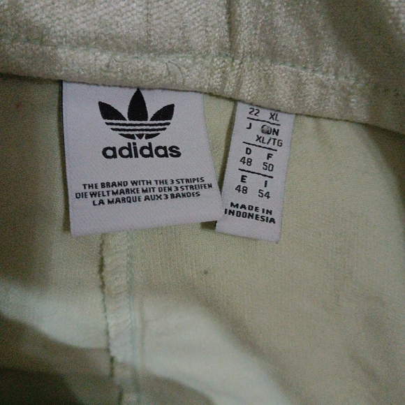 RARE! Velvet Mint Adidas Tracksuit - Picture 8 of 15